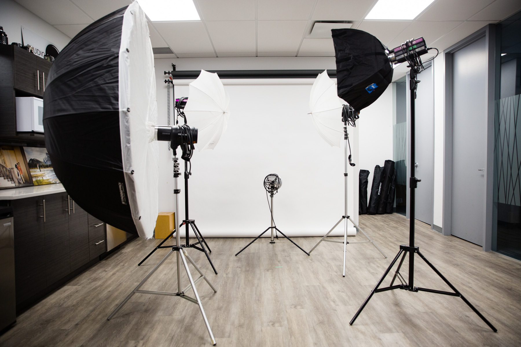 Photography Studio Rental - Studio Lumen
